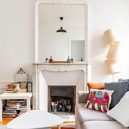 Apartment La Belle Vie A - With Balcony Paris