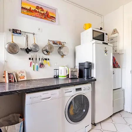 La Belle Vie A - With Balcony Apartment *